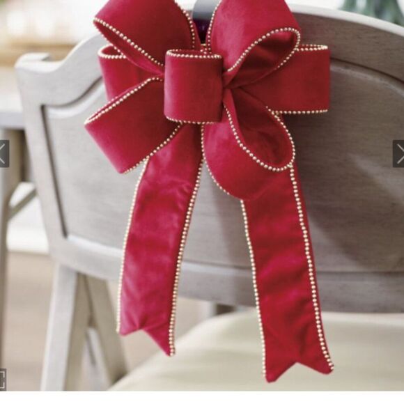 Grandin Road Red Bow with Gold Trim and Green Bow with Gold detail NWT - Picture 5 of 9